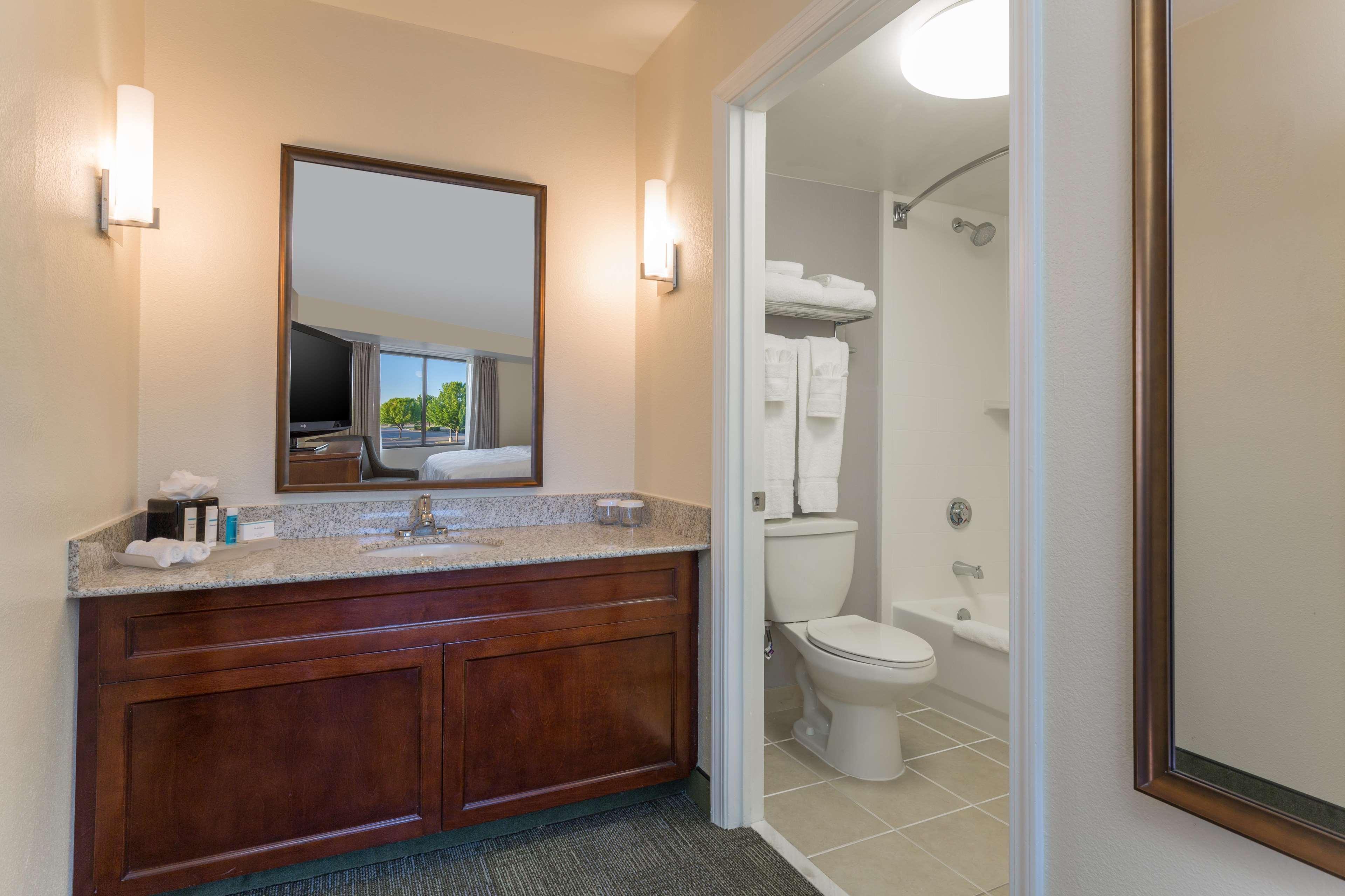 Homewood Suites By Hilton Ft. Worth-North At Fossil Creek Fort Worth Bagian luar foto